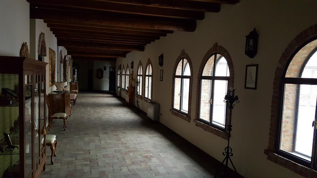 Tenuta Il Tenchio Otel Lacchiarella Dış mekan fotoğraf