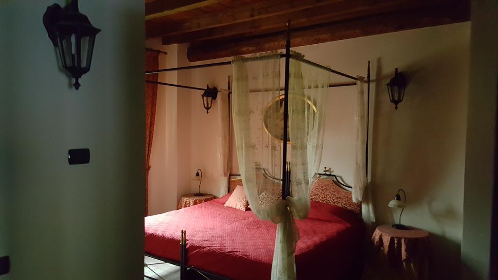 Tenuta Il Tenchio Otel Lacchiarella Dış mekan fotoğraf