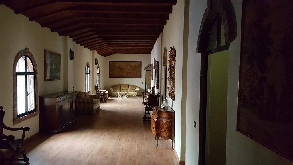Tenuta Il Tenchio Otel Lacchiarella Dış mekan fotoğraf
